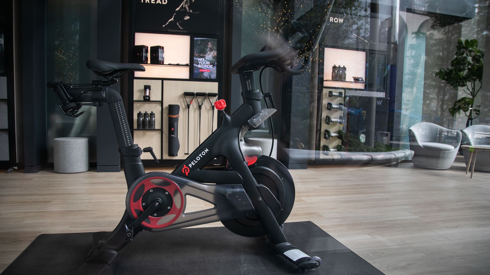 Here’s how much money you’d have lost if you invested $1,000 in Peloton when it went public